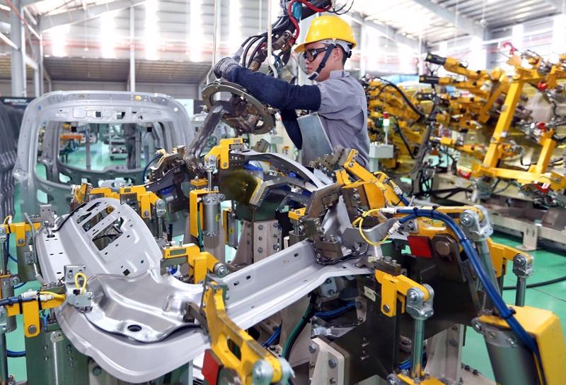 ADB nâng dự báo tăng trưởng kinh tế châu Á năm 2024 tăng lên 5,0%, duy trì lạc quan với Việt Nam