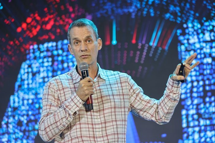 Đến Việt Nam, Giám đốc Khoa học của Google tiết lộ những đột phá không tưởng của AI hiện nay