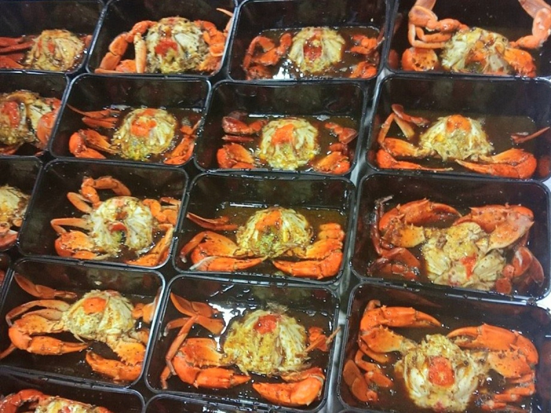 Sản phẩm cua Cà Mau chế biến sẵn đã chinh phục được người tiêu dùng Mỹ. Ảnh: T.L.