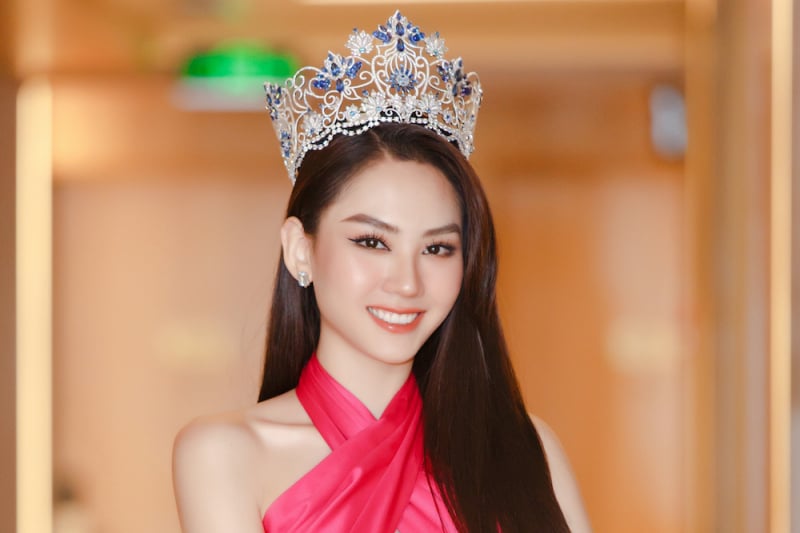 Hoa hậu Huỳnh Nguyễn Mai Phương sở hữu nhan sắc ngọt ngào, ngoại ngũ lưu loát