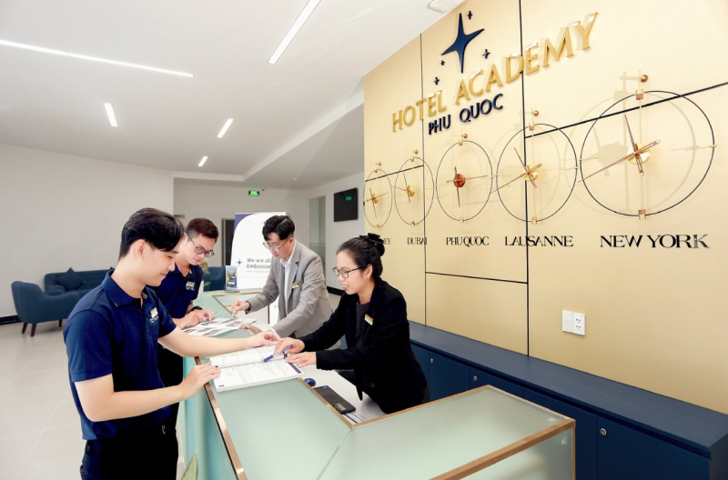 ok1-2036 Học viện khách sạn Hotel Academy Việt Nam (VET BY EHL).