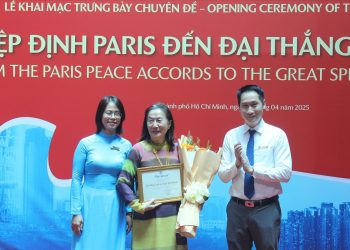 Khai mạc trưng bày chuyên đề “Từ Hiệp định Paris đến Đại thắng mùa Xuân 1975”