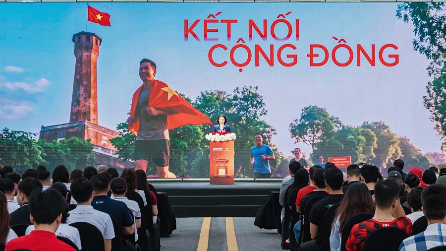 Hơn 14.500 vận động viên hội tụ tại Marathon Quốc tế Hà Nội Techcombank mùa thứ 5