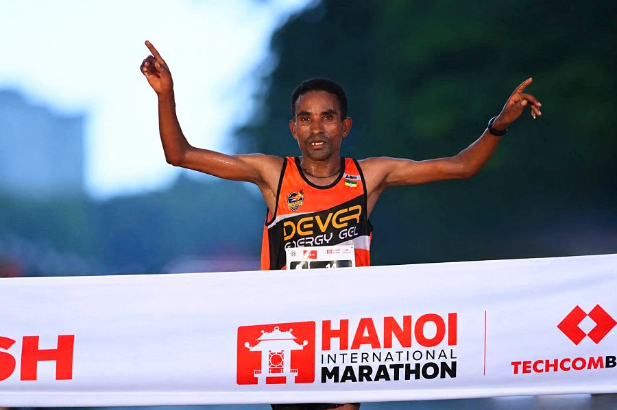 Cú đúp vô địch của Marathon Việt Nam
